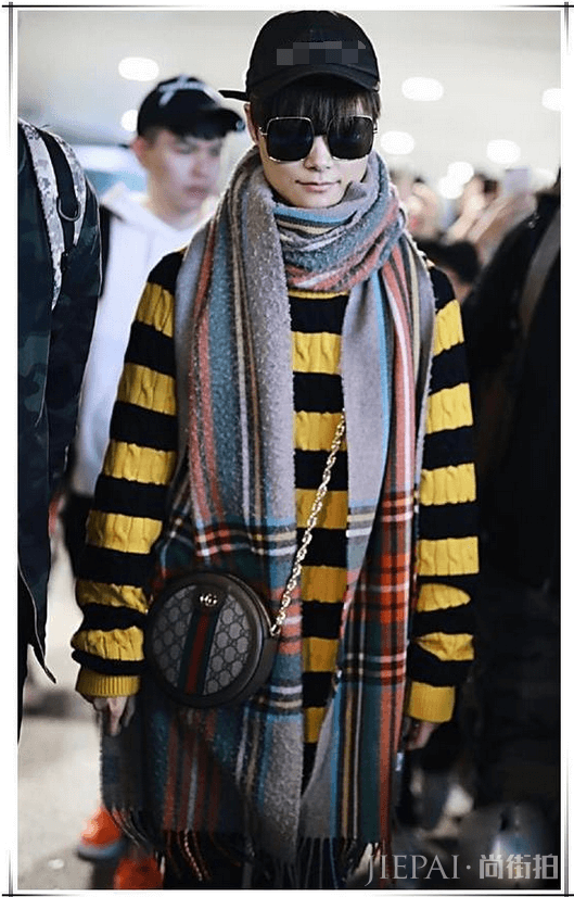 李宇春竟穿成了沈梦辰的买家秀