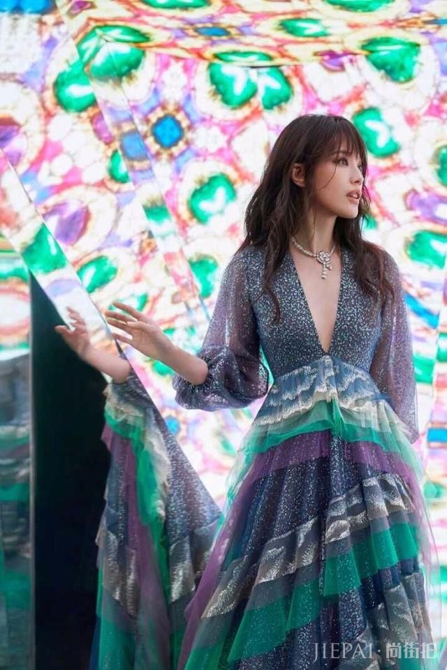 舒淇每套造型都超美，最低调的时尚女王！