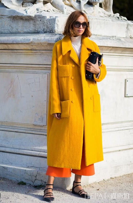 大衣＋小高领，时髦温暖才是硬道理