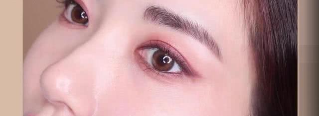 纯干货眼妆分享!冬季桃花妆,只用5分钟让你眼睛美的闪闪发光