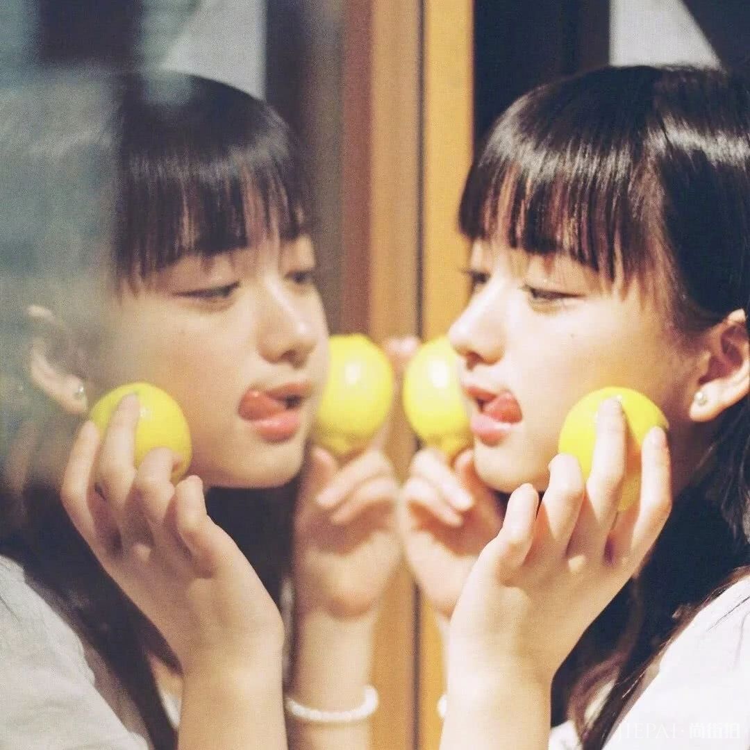 究竟长了一张怎样无法无天的脸才能收获5w+的点赞?