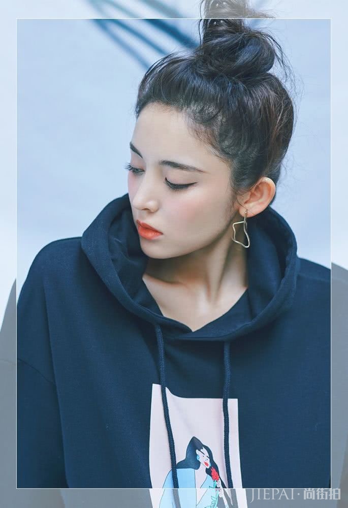 娜扎和热巴丸子头都这么好看？