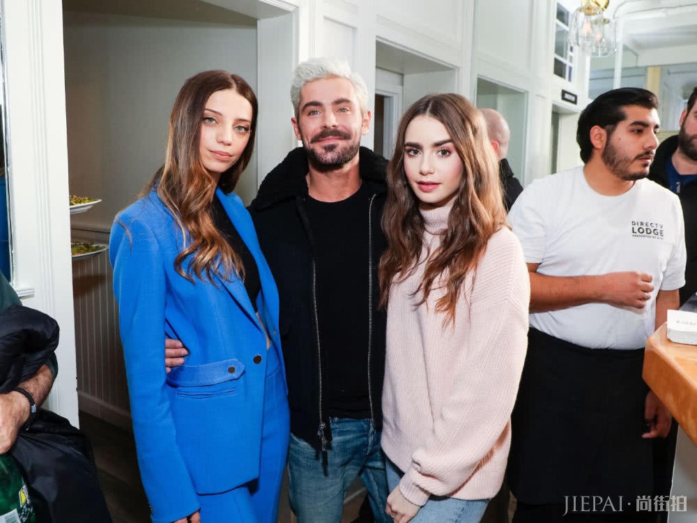 仙女Lily不画大浓妆，衣品回归简约风