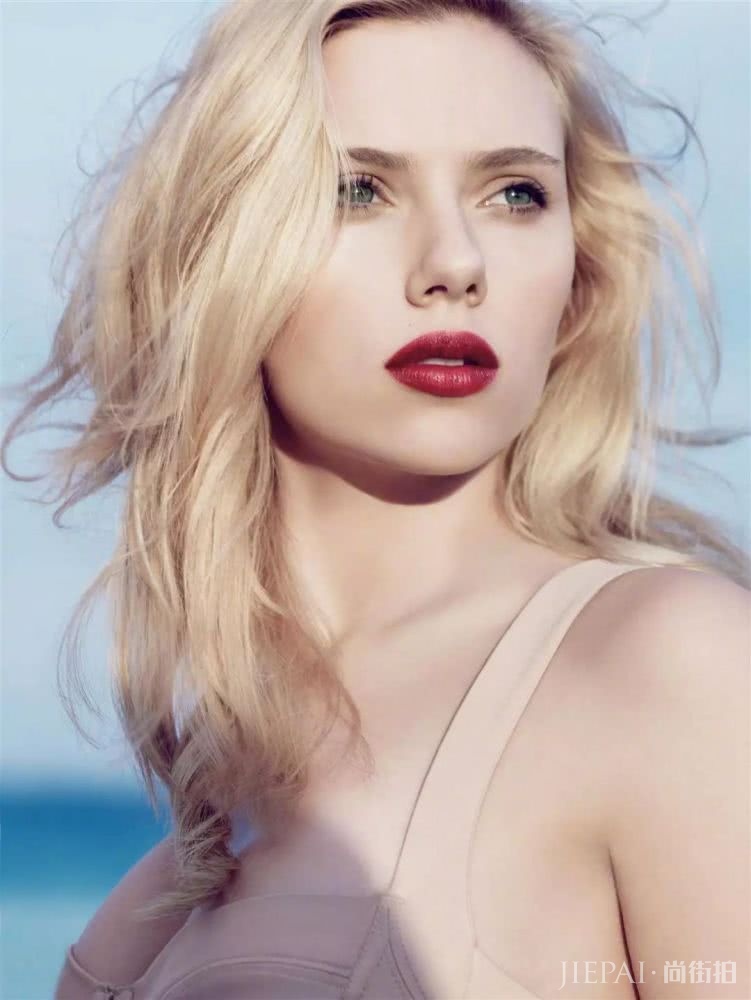 新年画上这款“惹火妆”狂撩你的他