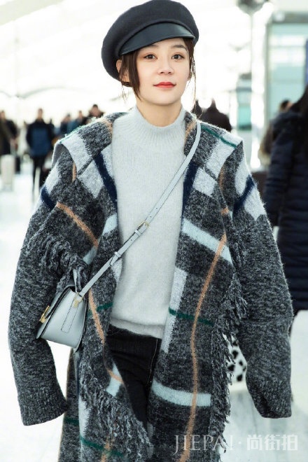 2019紧跟时髦精的潮流色