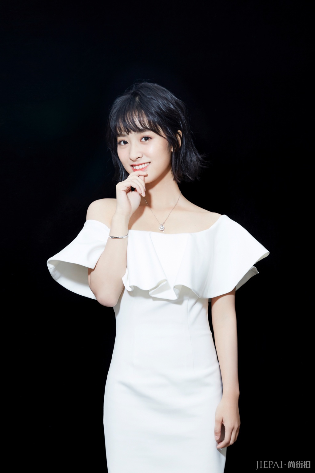 沈月剪款波波头发型气质都不一样！