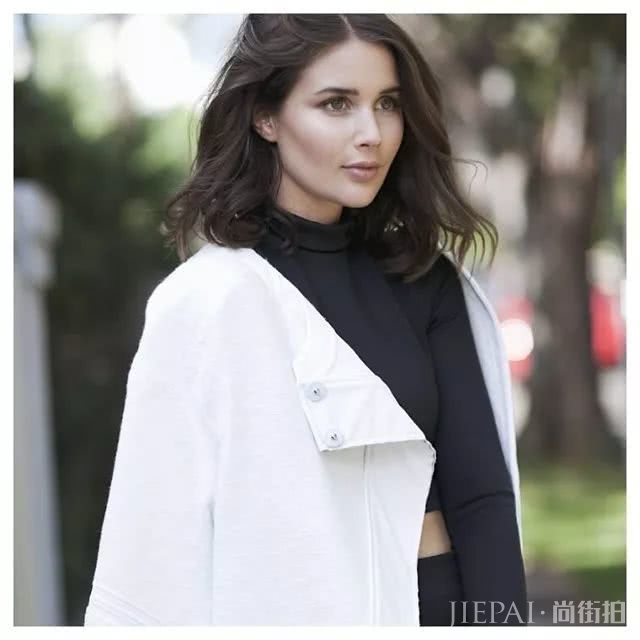 时尚又经典的针织衫 搭什么都好看