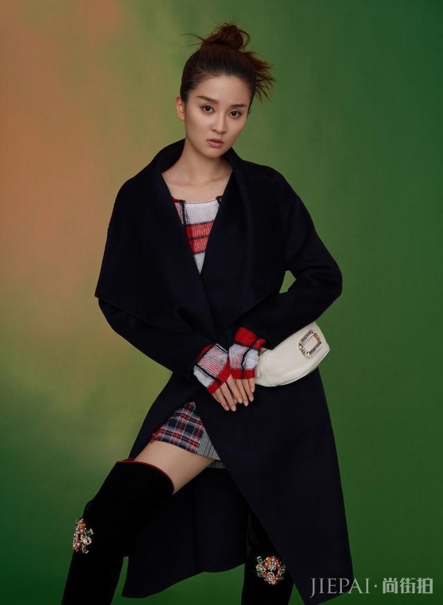 乔欣穿成“唐老鸭”,往下看到鞋让人眼前一亮!