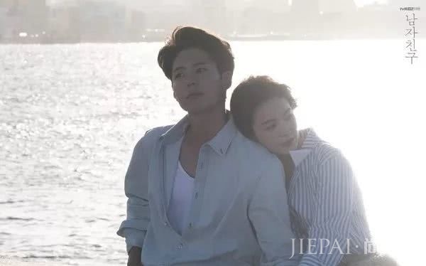 冻龄女神乔妹的保鲜秘密是减龄发型