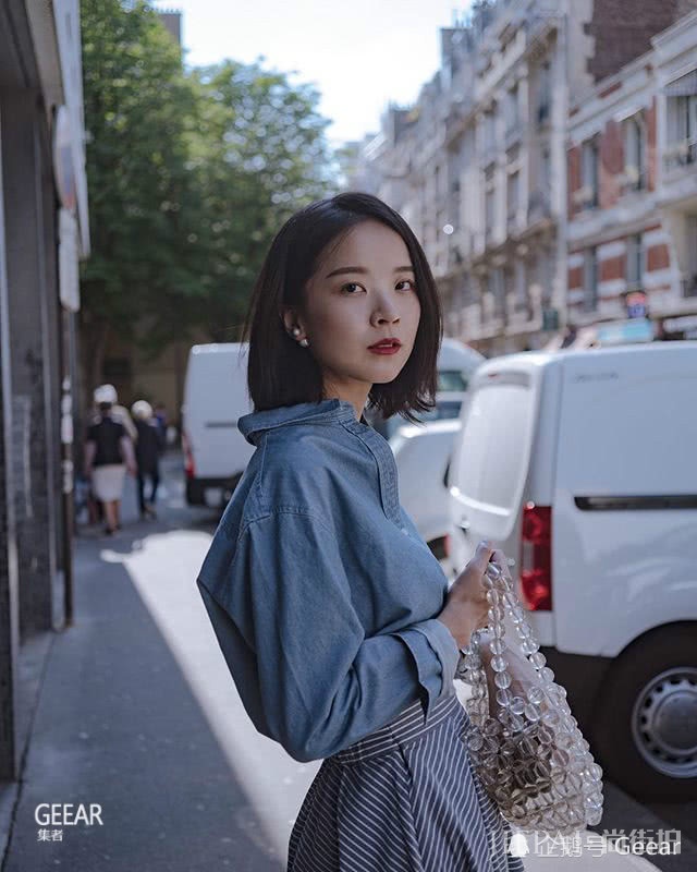 这位在法国住的时尚博主，把优衣库的服装穿出了法式高级风格