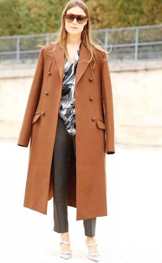 冬天不止黑白灰,焦糖色大衣登场,你准备好了吗
