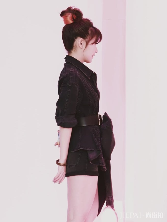 学学赖美云的 衬衫搭配, 太难穿!