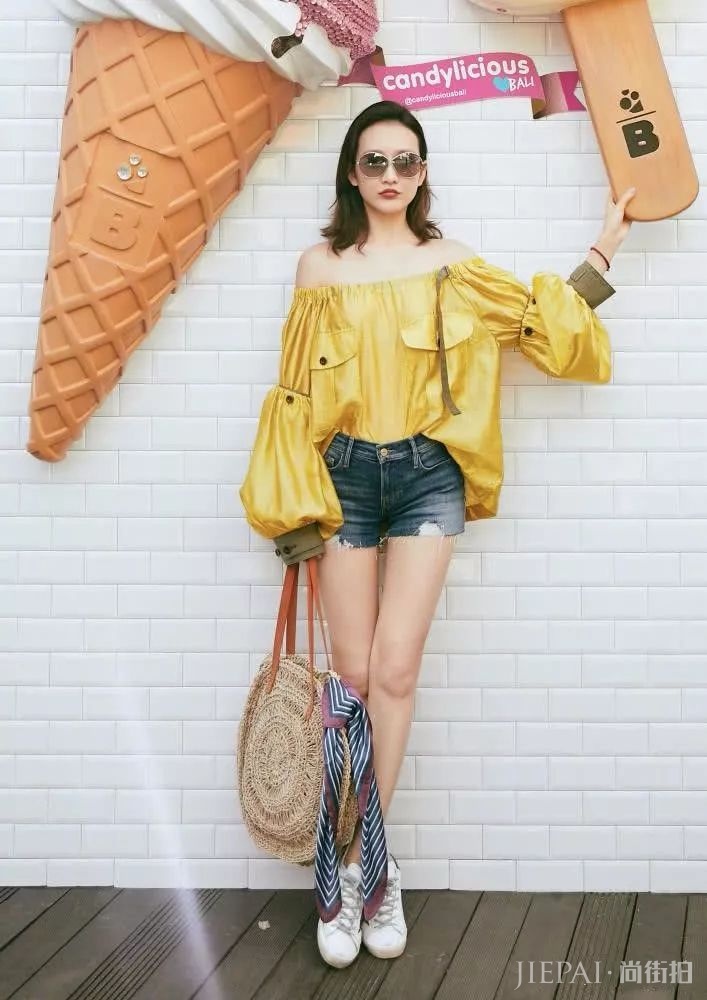 王鸥腿一点都不细，平时精修图那么好看！