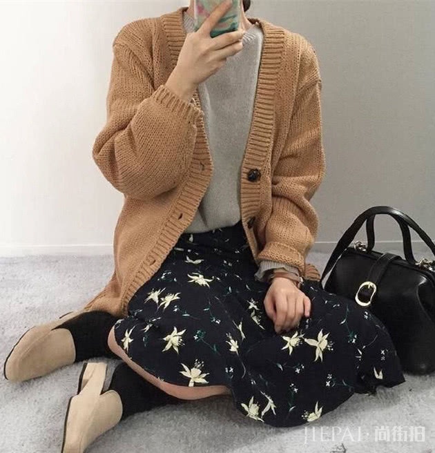冬日温暖清新的毛衣穿搭,做一个每天不重样的懒人