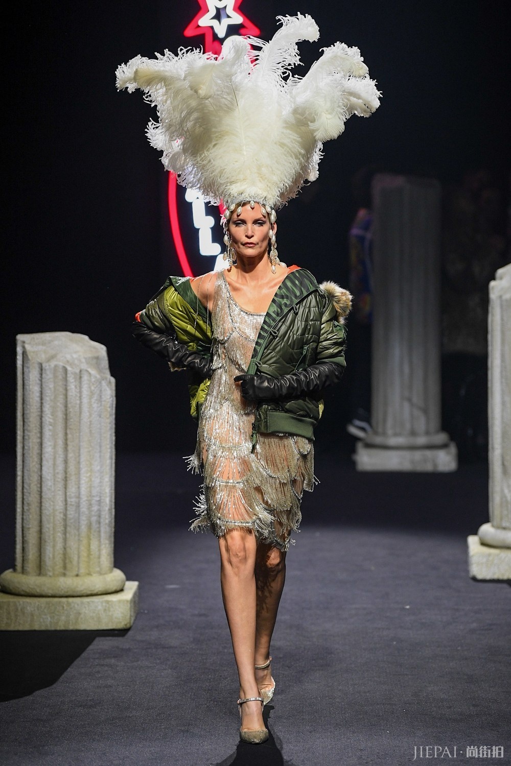 MOSCHINO—— 2019秋冬系列惊喜呈现