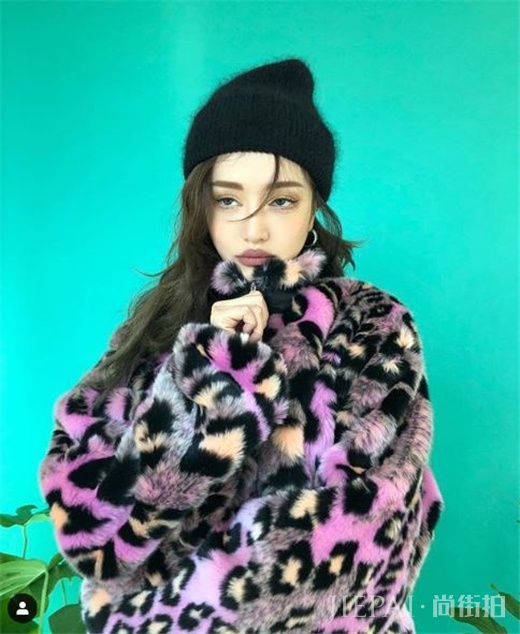 STYLENANDA御用模特孔秀雅和朴韶拉的日常穿搭