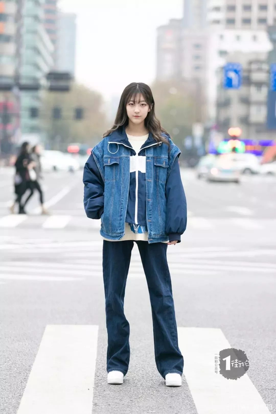 今年这么穿阔腿裤才最时髦 !