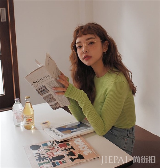 STYLENANDA御用模特孔秀雅和朴韶拉的日常穿搭