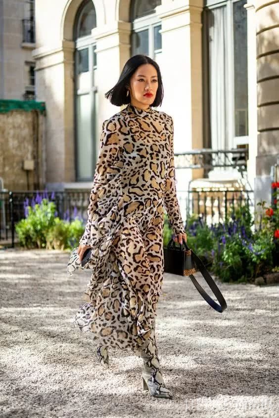 外套内搭的连衣裙有这些