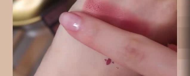 纯干货眼妆分享!冬季桃花妆,只用5分钟让你眼睛美的闪闪发光