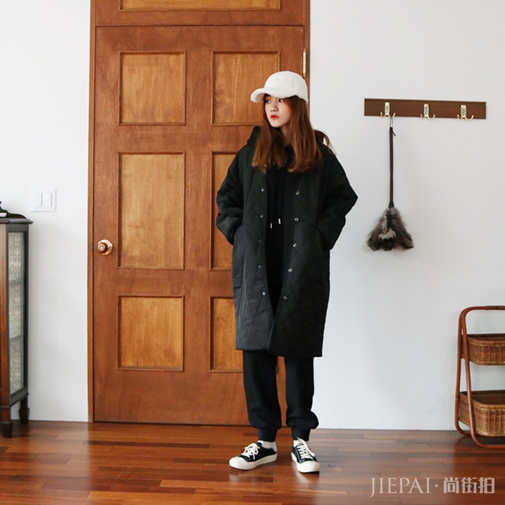 经典穿搭look 简约风格凸显甜美气质