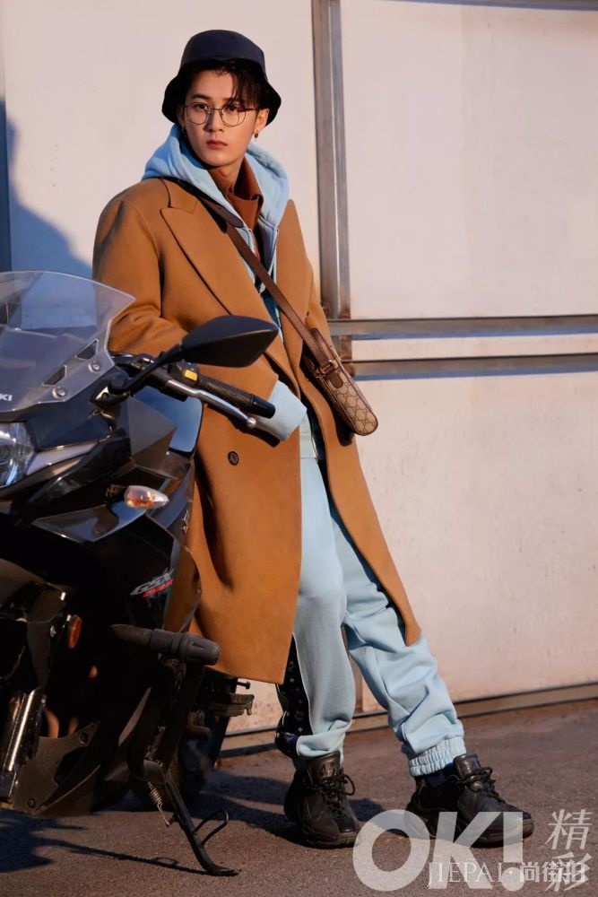 檀健次穿搭秘籍更有大看头!