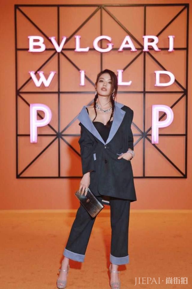 舒淇每套造型都超美，最低调的时尚女王！