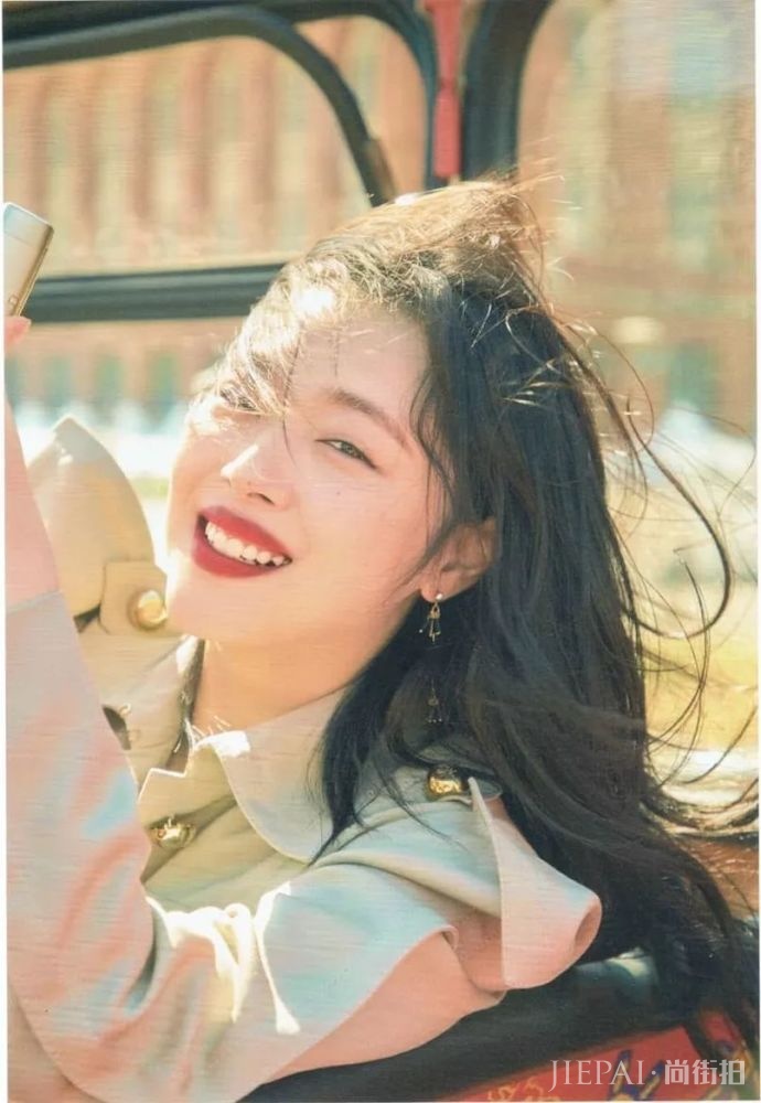 崔雪莉新画报清新少女画风回归正轨,颜值又重新回来啦!