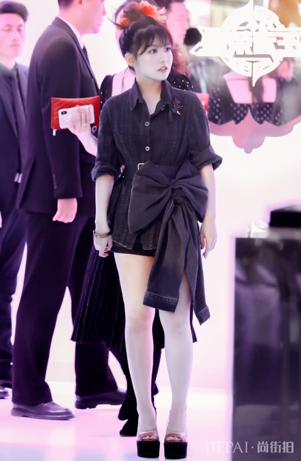 学学赖美云的 衬衫搭配, 太难穿!