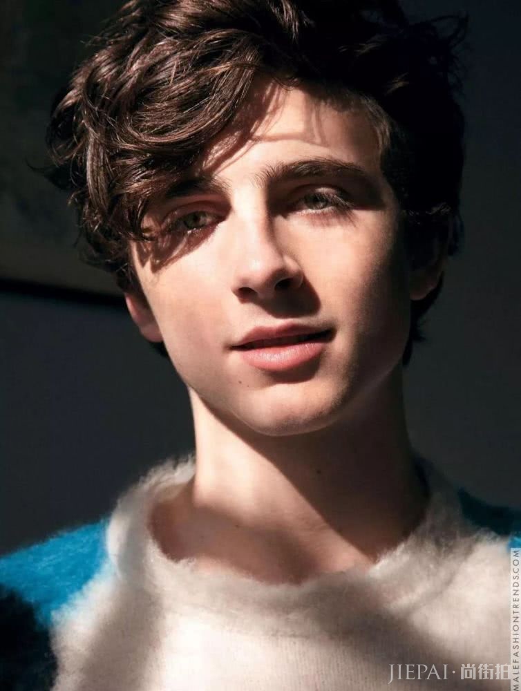 灵魂拷问:直男应该化妆吗?