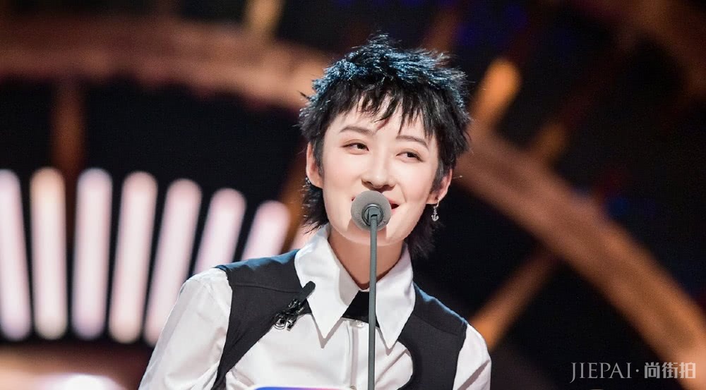 曾轶可《吐槽大会》里的超短发又帅又酷，选对发型很重要