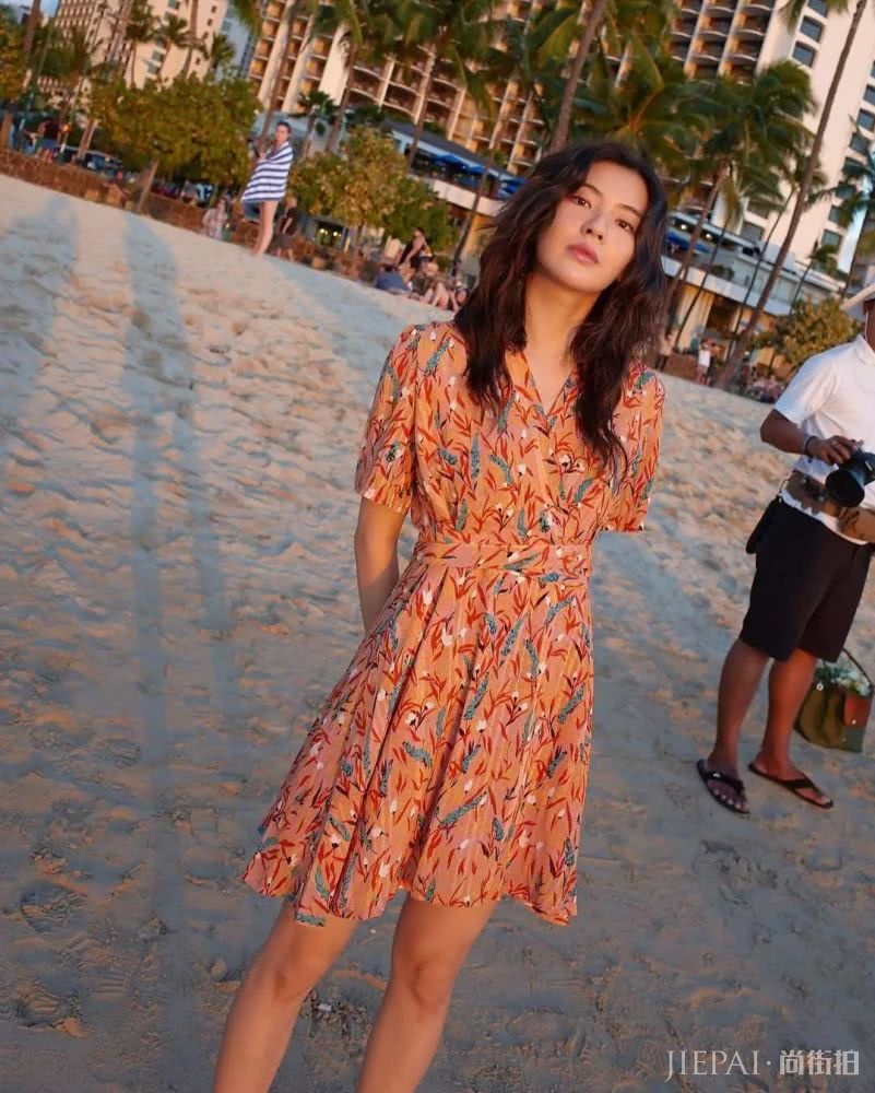 李光洙和李先彬恋情曝光，女神的终极斩男穿搭到底有何魔力？