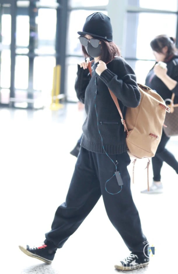 运动外套超有青春活力,时髦翻了!