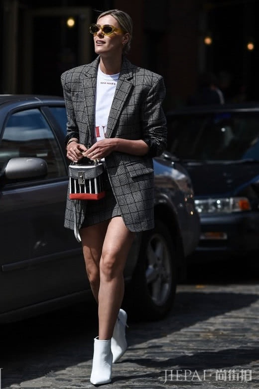 小白靴强势来袭,你准备好了吗