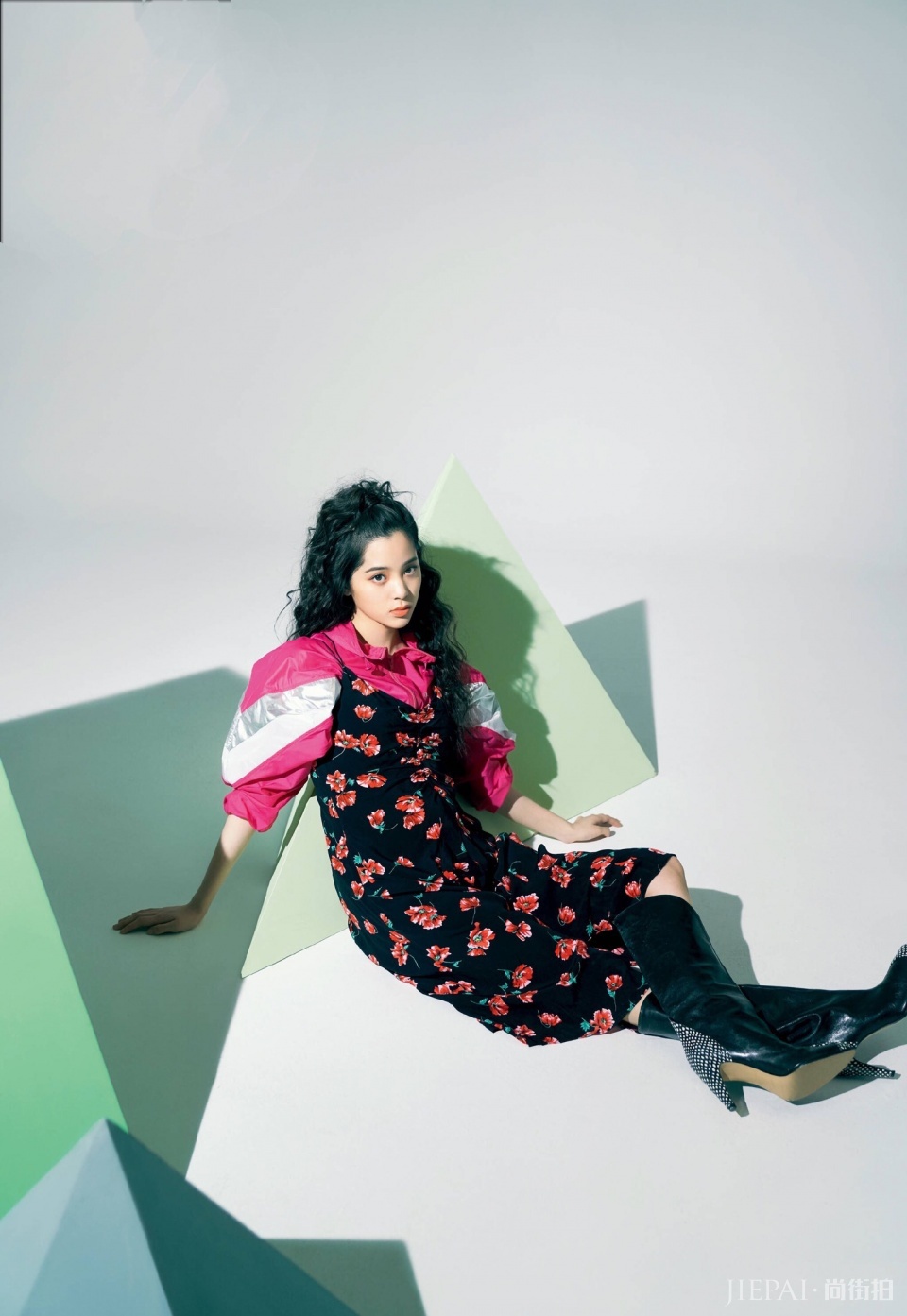 今年最火的羊毛卷泡面头，欧阳娜娜泡面头复古可爱！