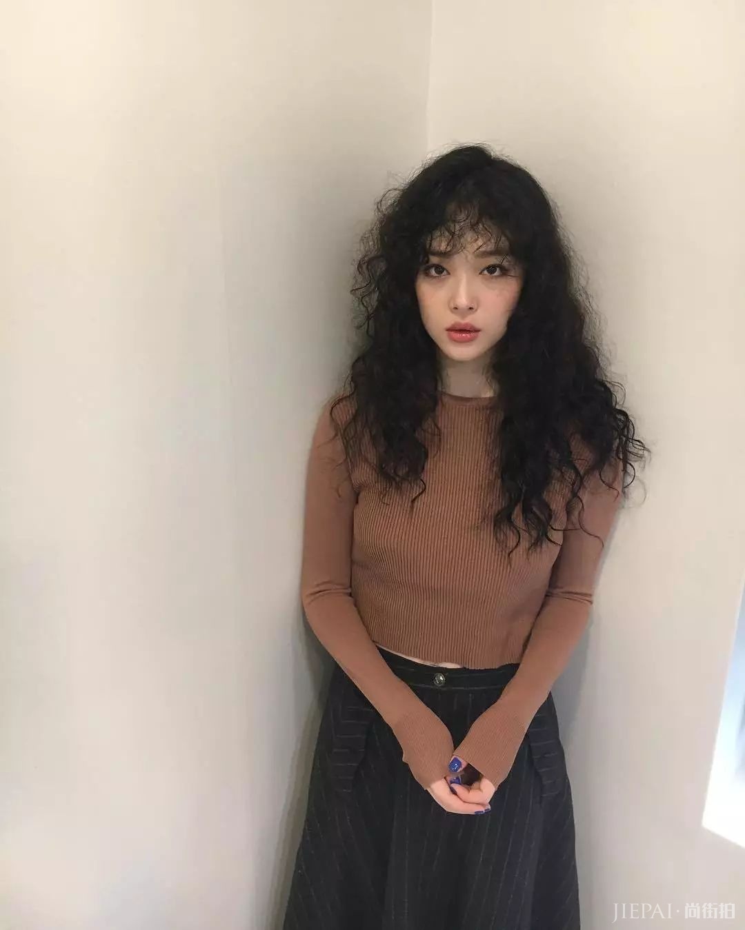 打败空气刘海 ，这款发型谁剪谁美~