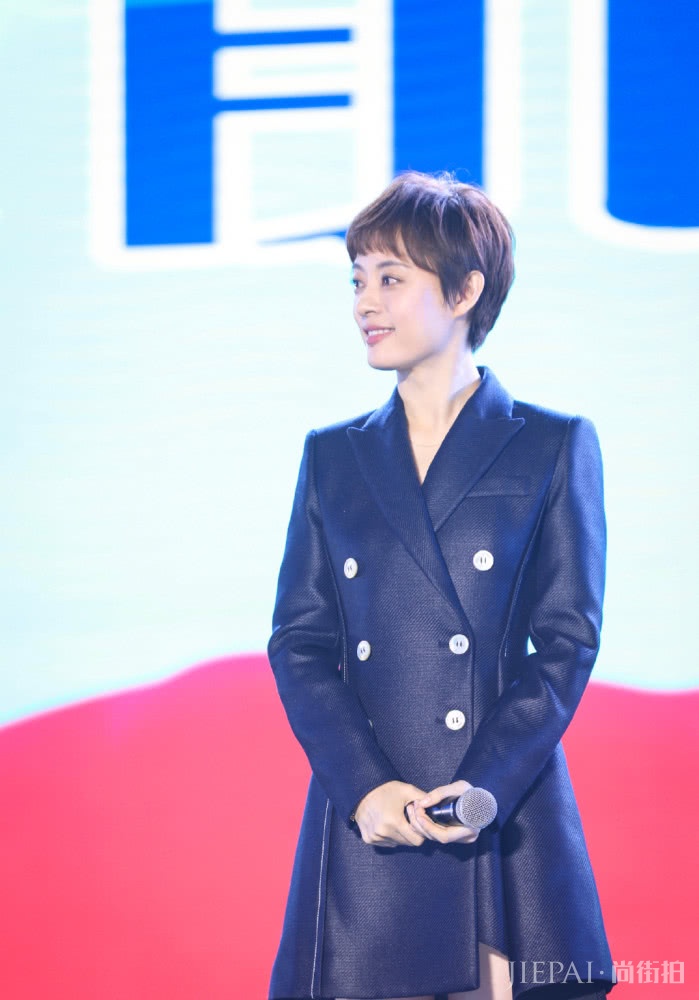 孙俪剪款“短发”变女神，终于不再是土大妈