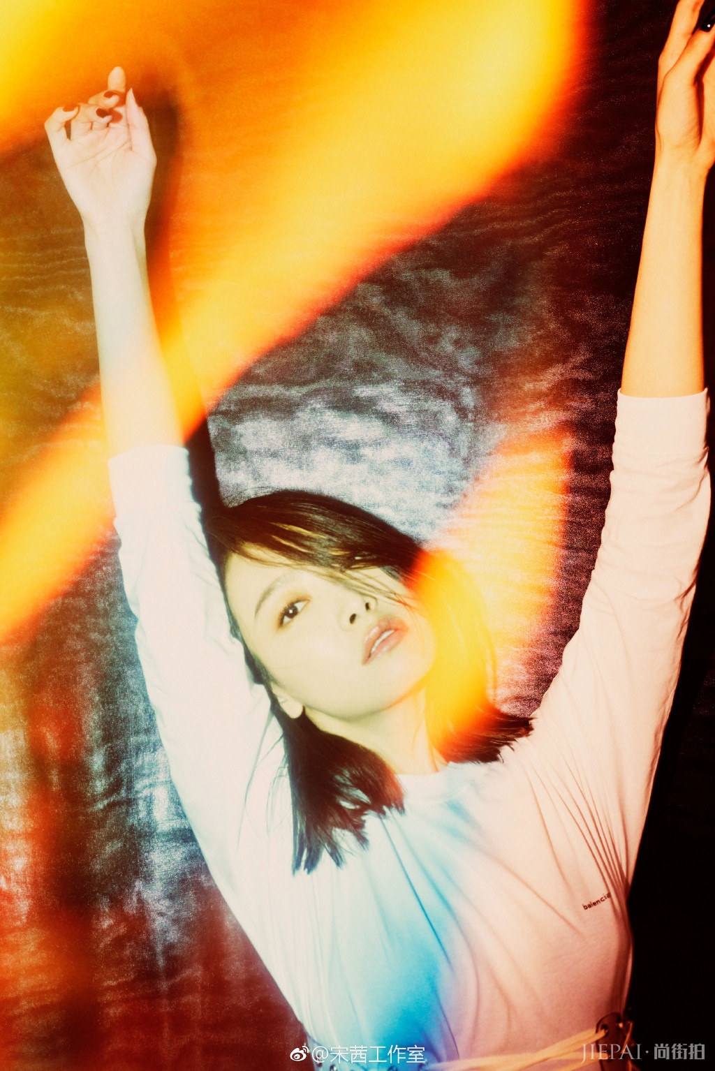 文艺与复古交织 今日份时尚茜新鲜抵达！