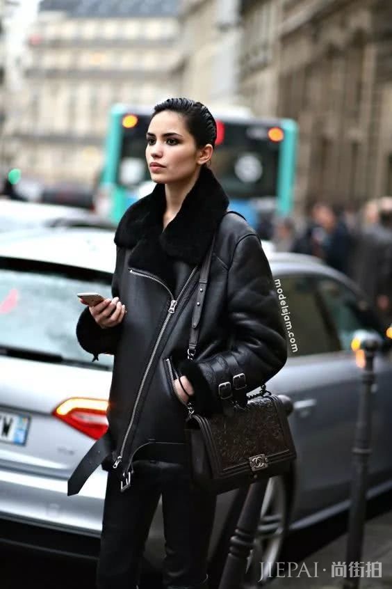 2019年,这4种色彩的包包永远不会过时