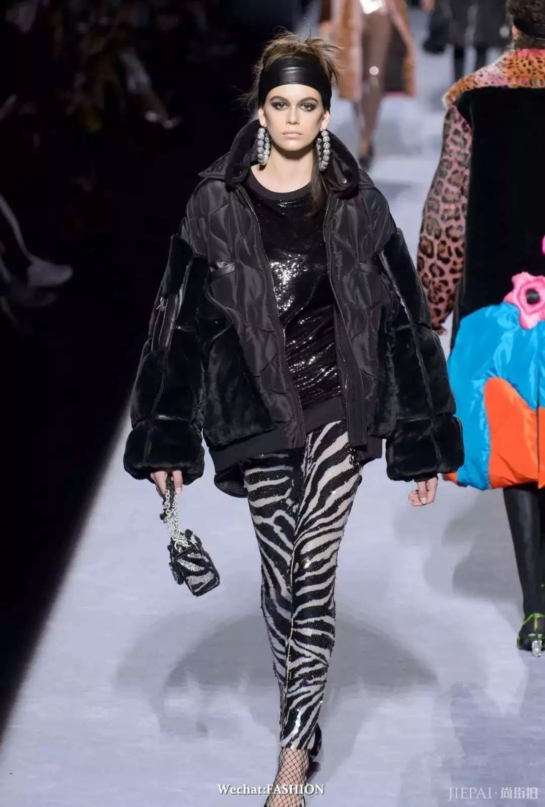 豹纹也能穿出优雅，做2019的时尚赢家！