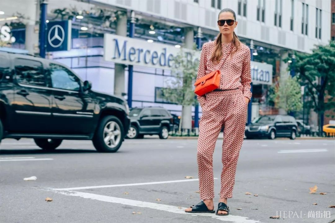 美貌的睡衣帮你开启一整年的好运气！