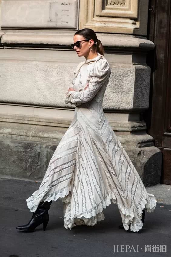 外套内搭的连衣裙有这些