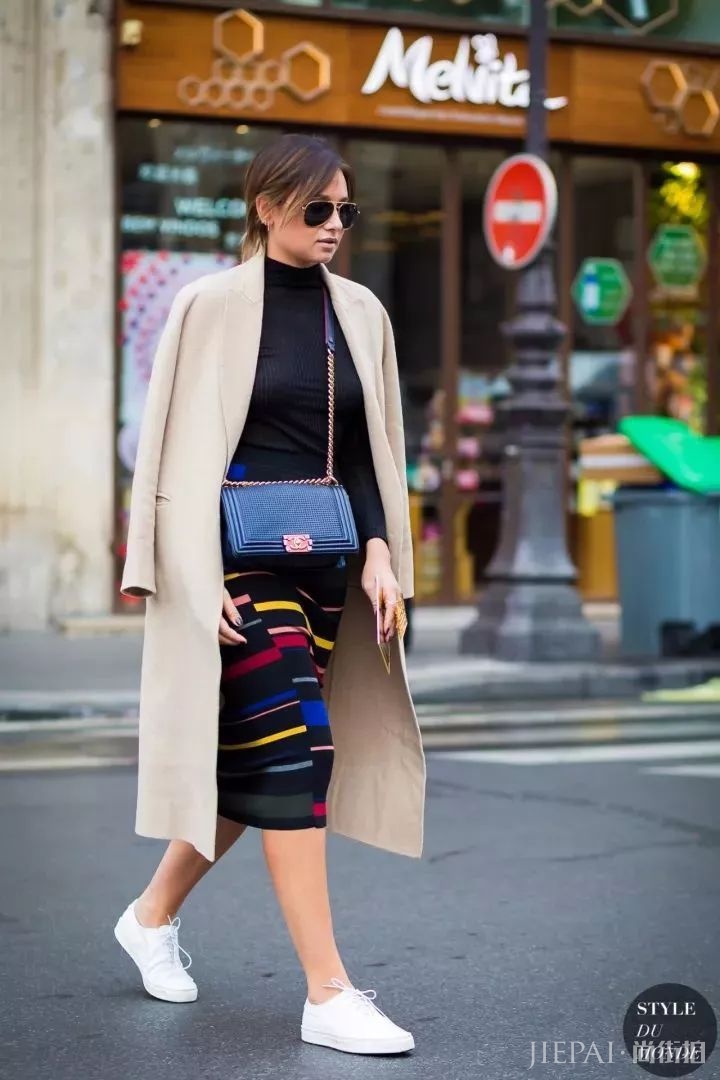 大衣+高领毛衣才是最佳CP！