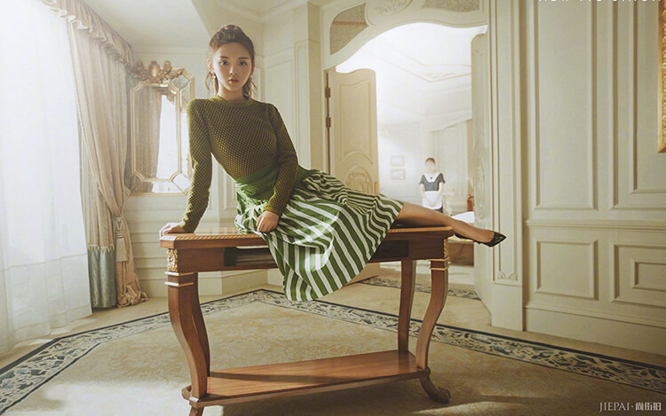 欧阳娜娜VS村花杨超越妹妹，看看谁才是真正的百变女王