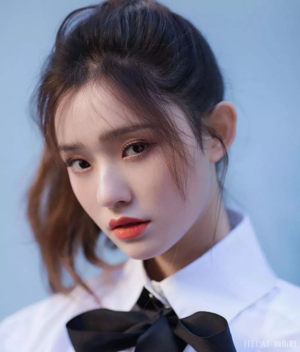 林允真正找到适合自己的妆容了