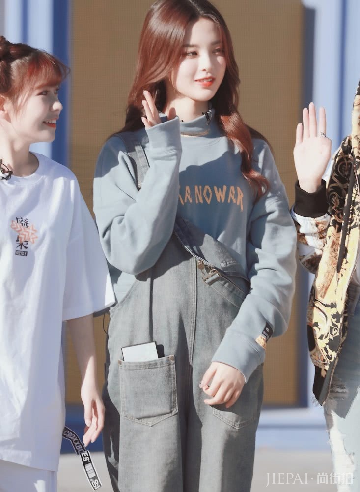 杨超越《长安诺》穿古装温柔娴静，好气质让人惊艳