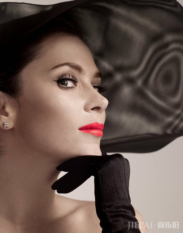 女人再怎么打扮,优雅是最重要的