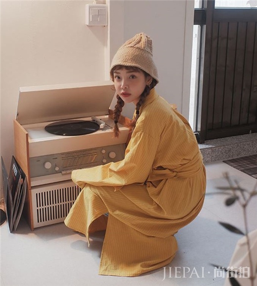 STYLENANDA御用模特孔秀雅和朴韶拉的日常穿搭