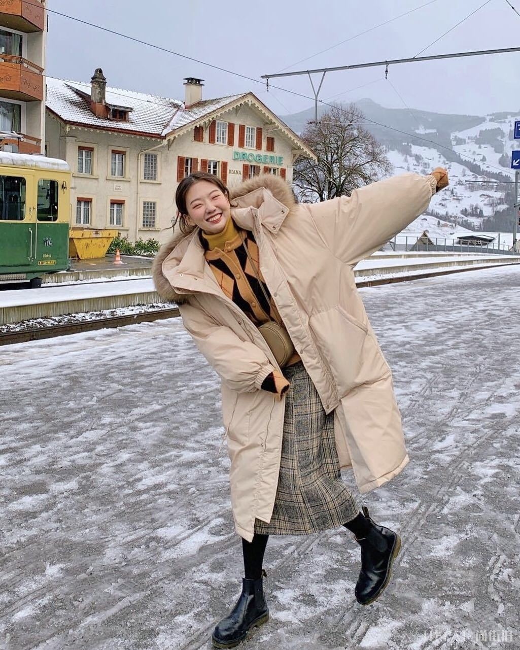 韩国妹子显瘦保暖的10款冬季棉服穿搭!