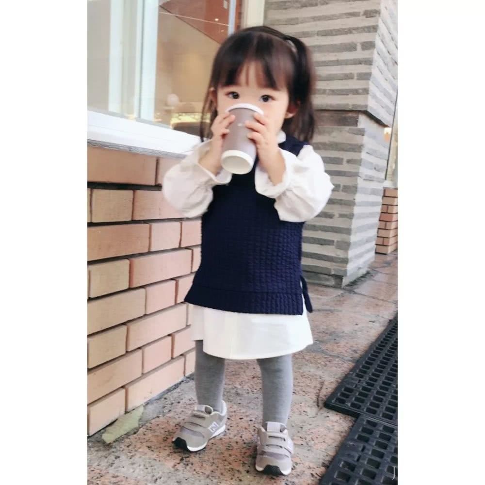 日本1岁小女孩太太萌啦！每日穿搭走红ins